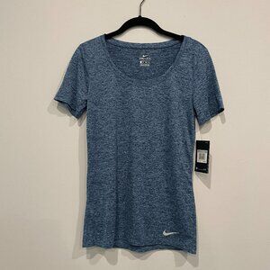 Nike Women's XS Dri Fit T-shirt